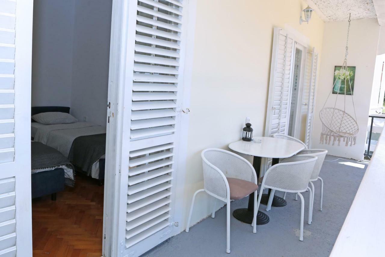Apartman Charlie Врси Екстериор снимка