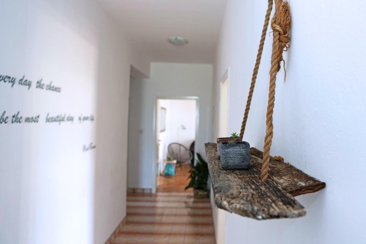 Apartman Charlie Врси Екстериор снимка