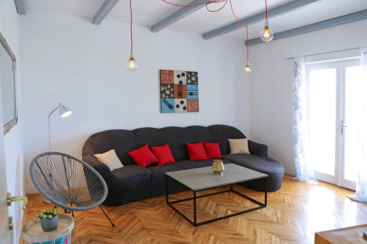 Apartman Charlie Врси Екстериор снимка